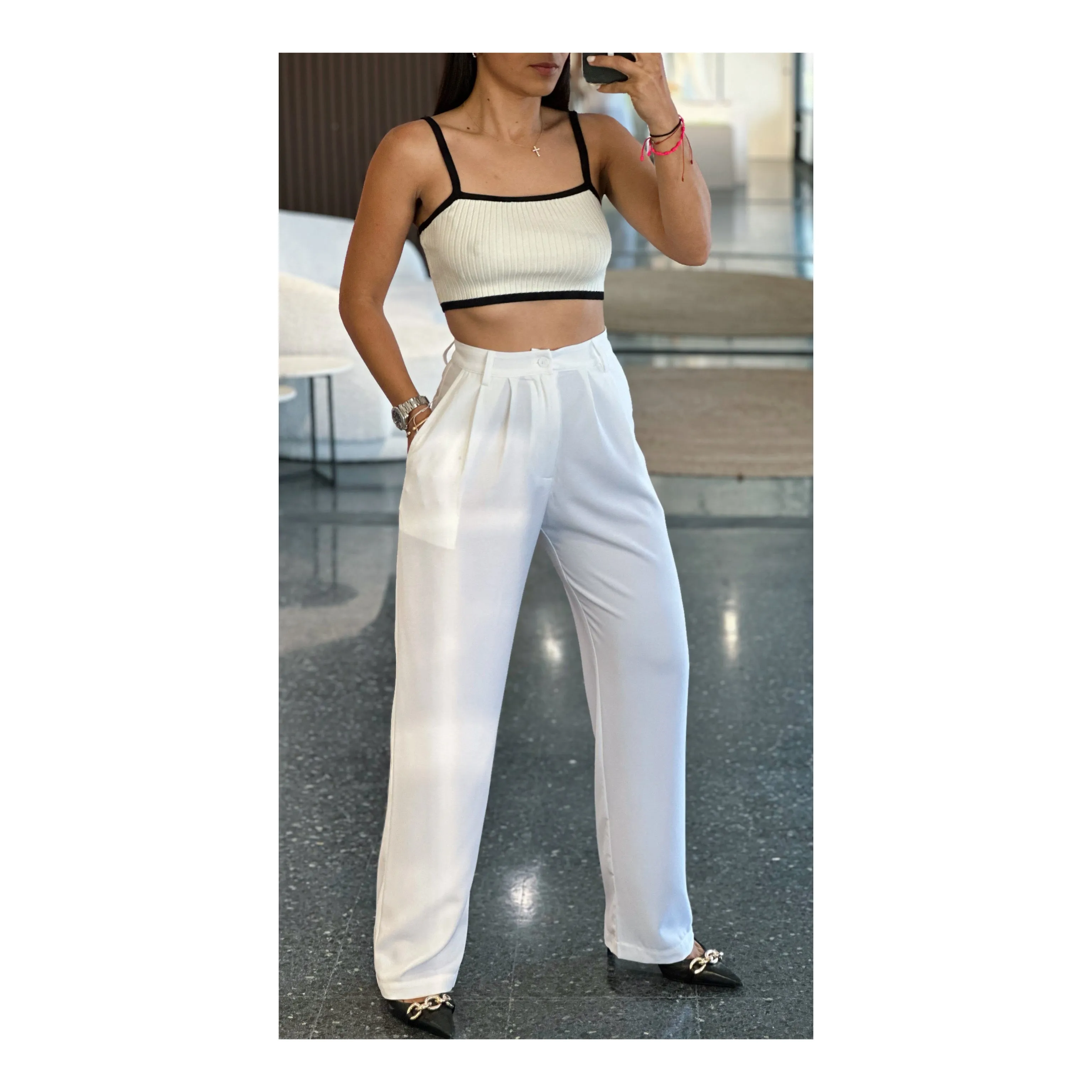 CREAM CONTRAST SPAGUETTI SWEATER CROP TOP