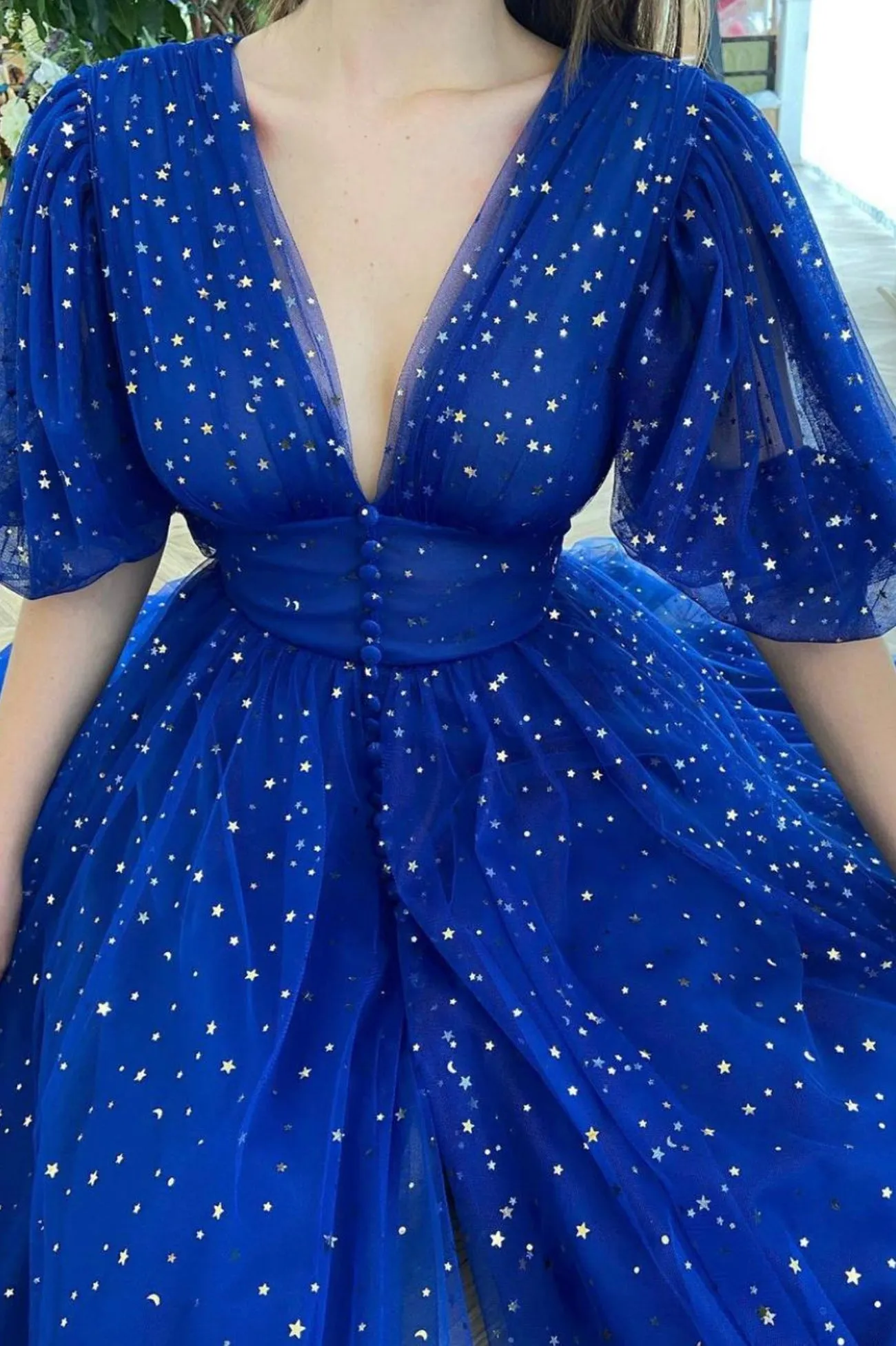 Cute V-Neck Tulle Short Prom Dress, Lovely Puff Sleeve Homecoming Dress