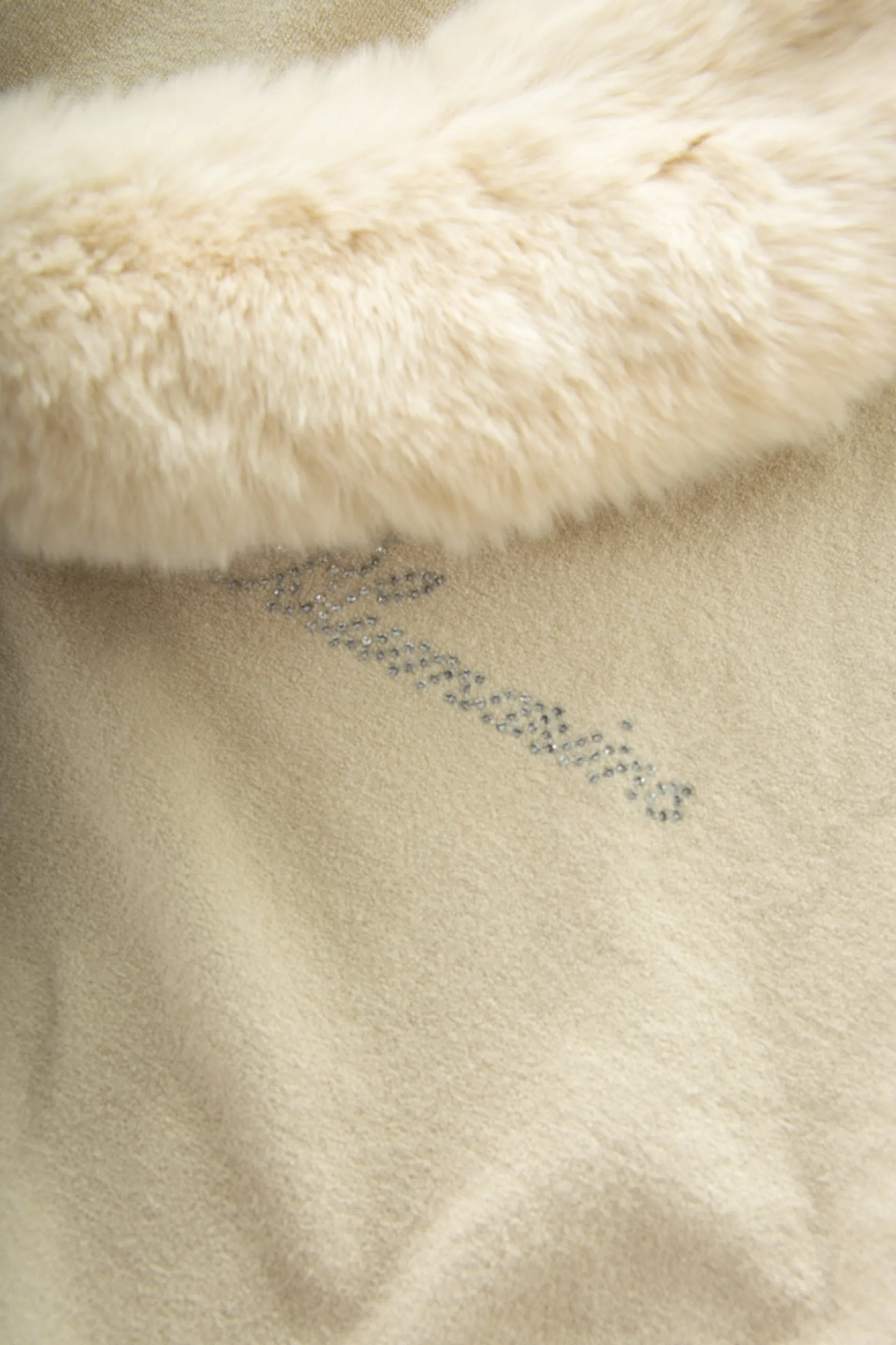 Fur Collar Cardigan with Crystal Logo