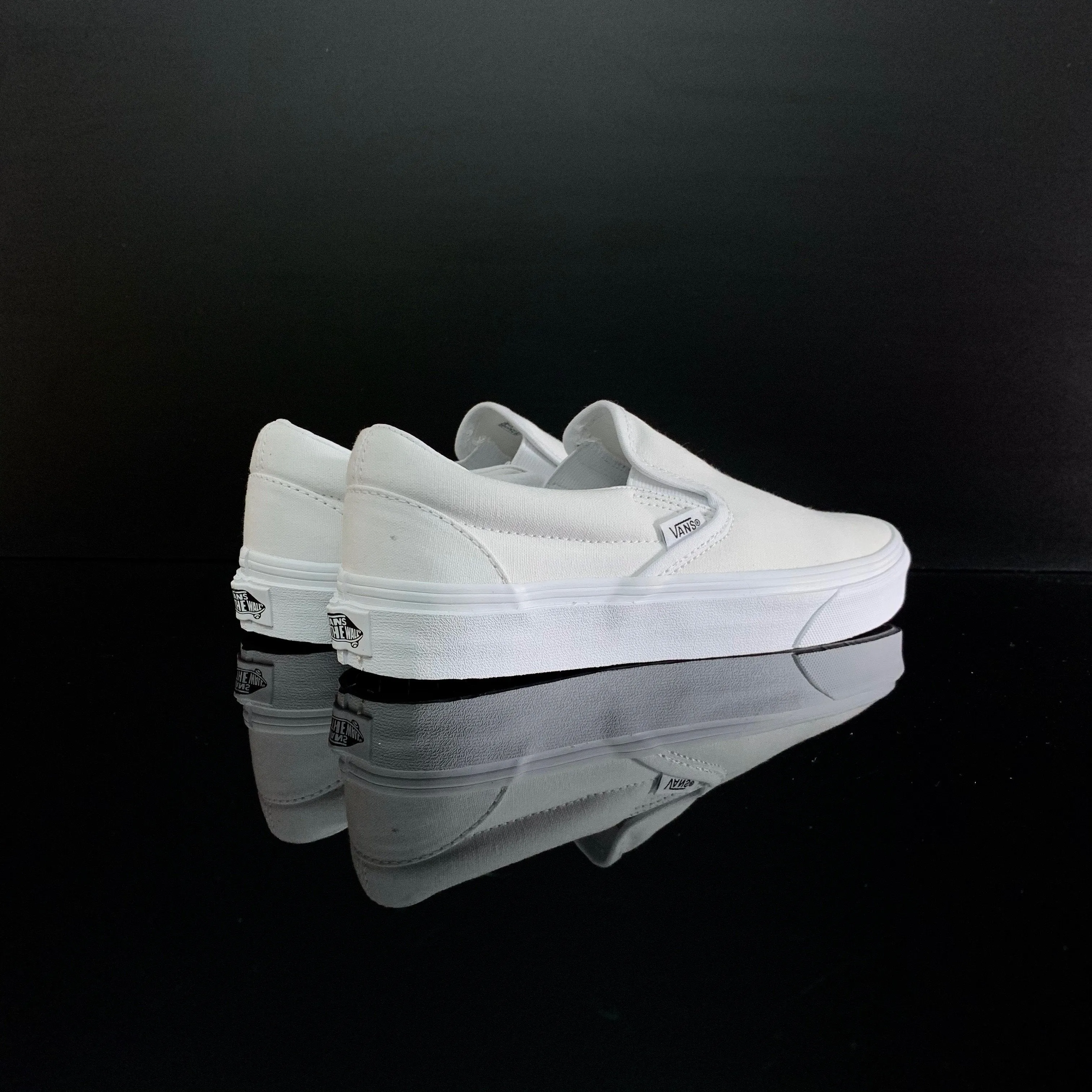 VANS : Unisex Classic Slip-On, Blanc